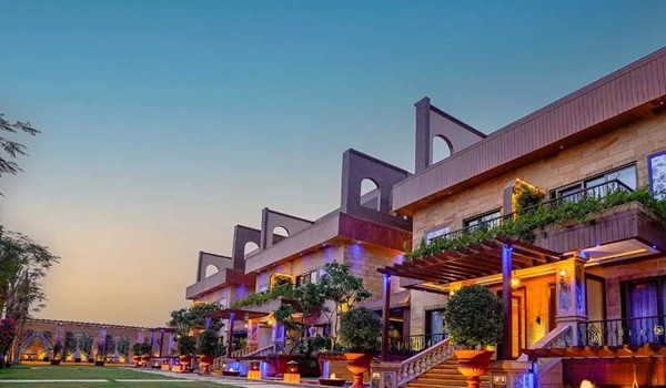 Developer of Della Racecourse is Della Group